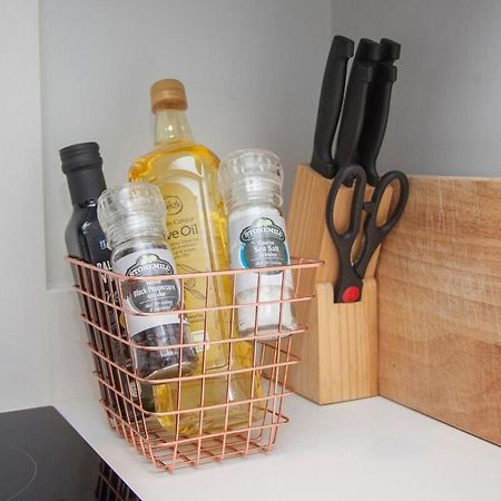 Stylish City Centre Apartment - Bath Bagian luar foto